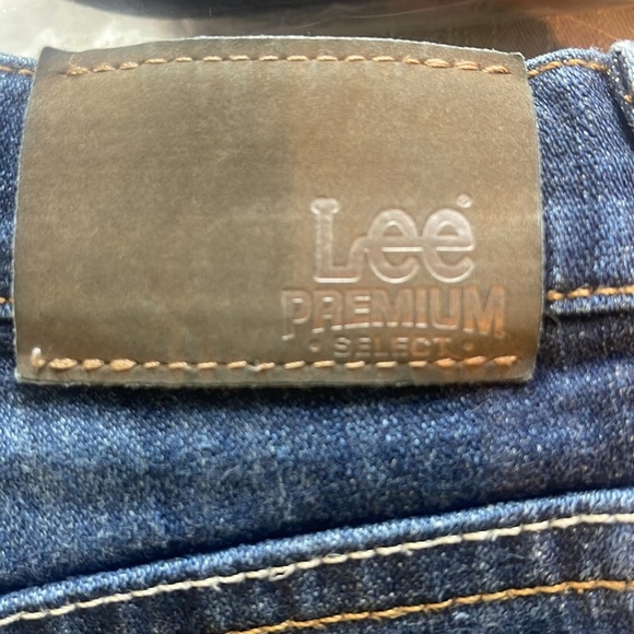 Lee Premium Select Slim Fit Jeans w/Adjustable Waistband 14 - Picture 8 of 8